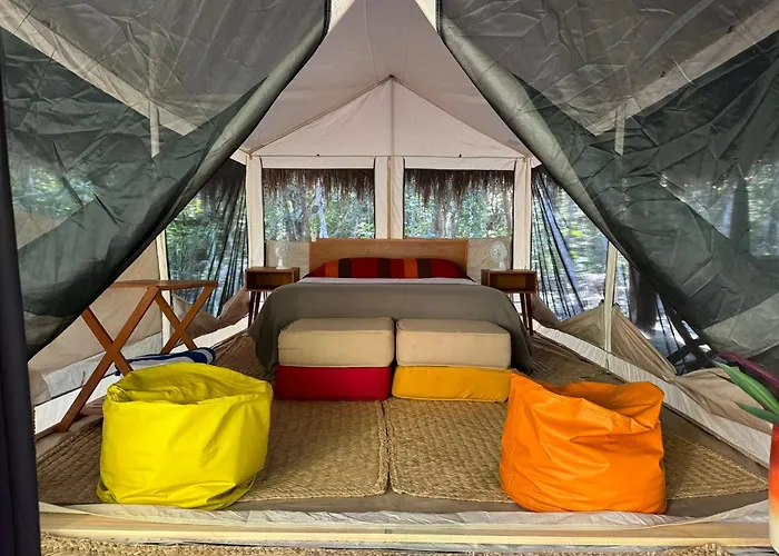 Glamping Bunga Lotus * Tulum