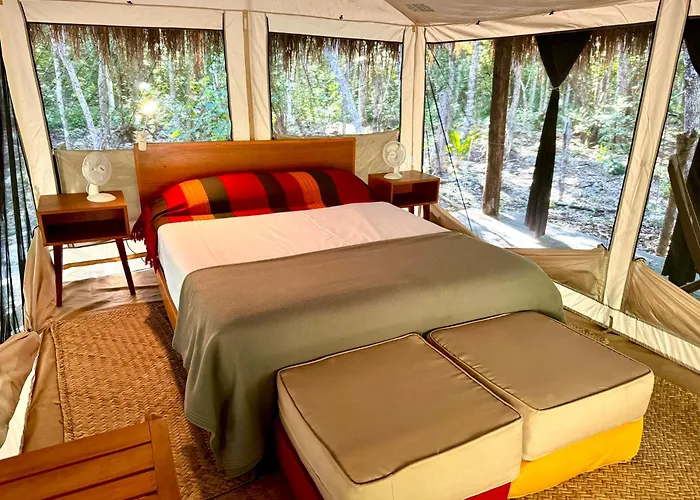 Camping Glamping Bunga Lotus Tulum