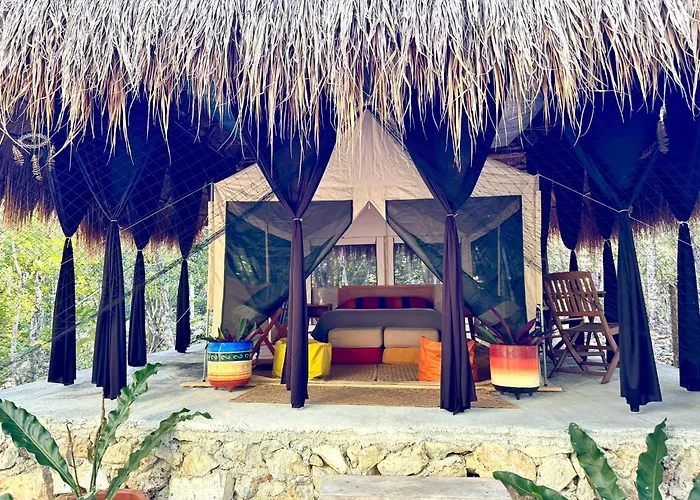 Glamping Bunga Lotus *